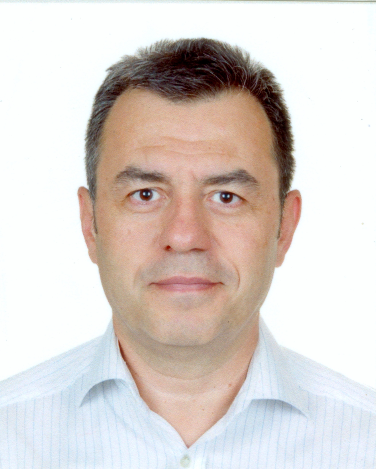 -hakan-butuner-162122517.jpg